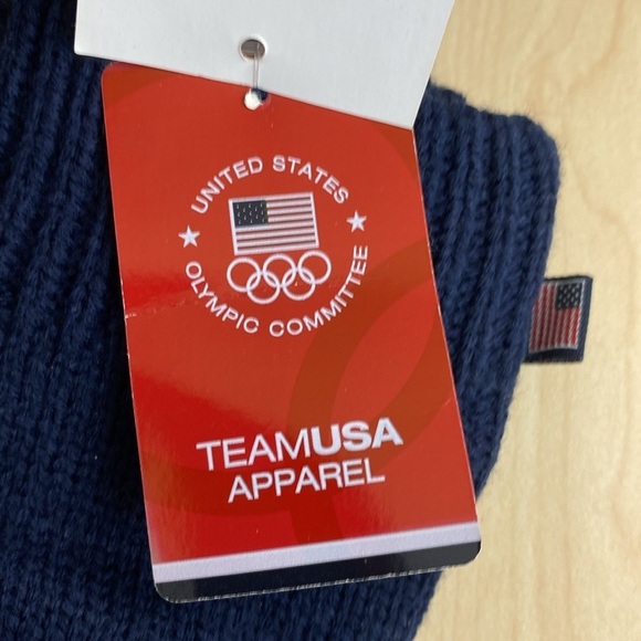 NWT Team USA Navy Blue Cable Knit Mittens - Picture 3 of 4